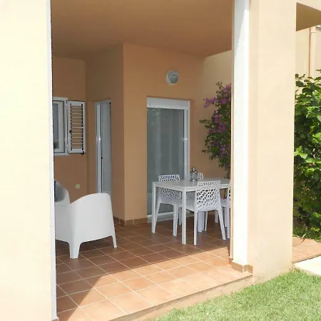 Palm Apartment *